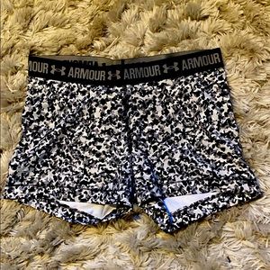 UA Compression Shorts CAMO